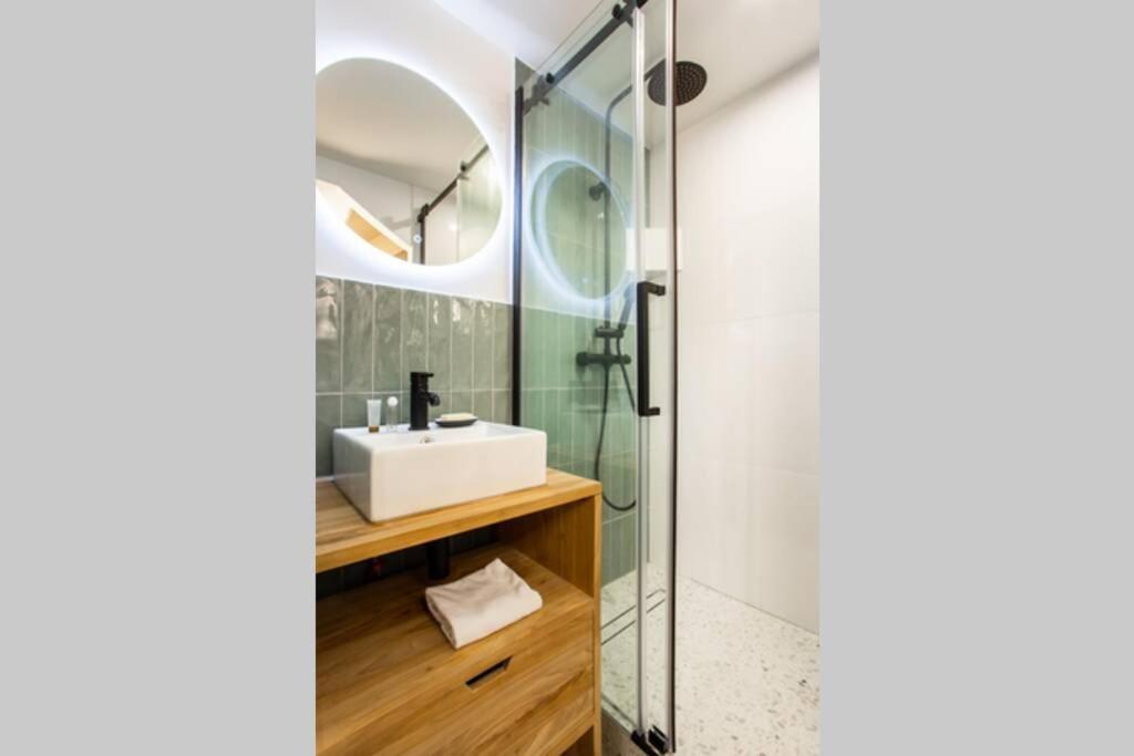 Appartement Independant-2 !!parc Des Expositions Parijs
